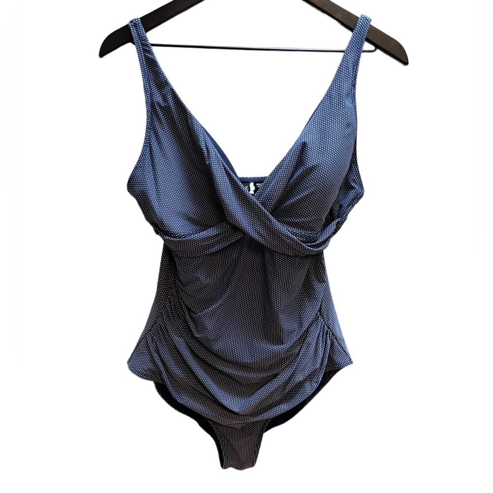 Nip Tuck polka dot bathing suit size 10